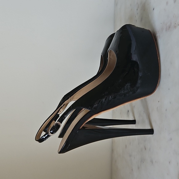 GUISEPPE ZANOTTI: glam patent black leather peep toe platform heels - Picture 3 of 7